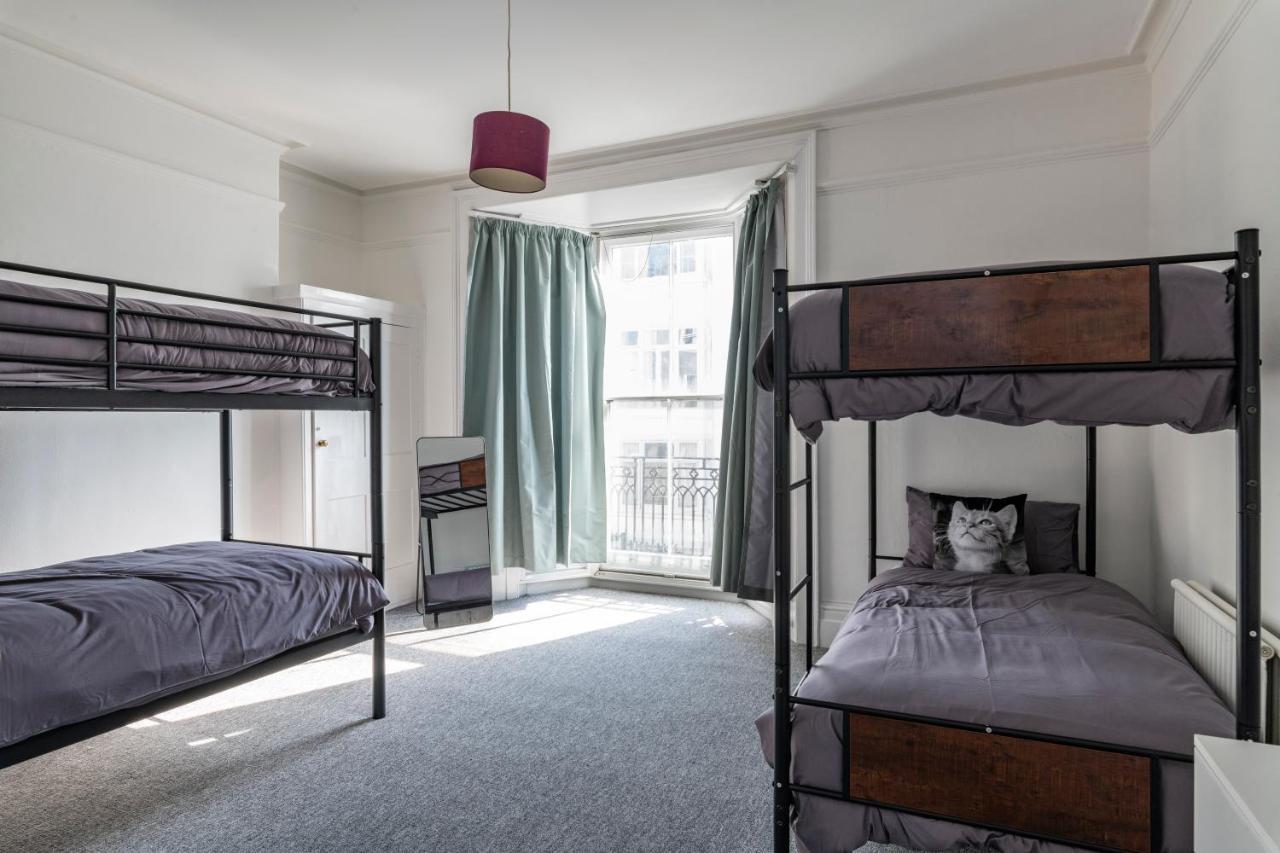 Quality Stay Rooms Brighton Bagian luar foto