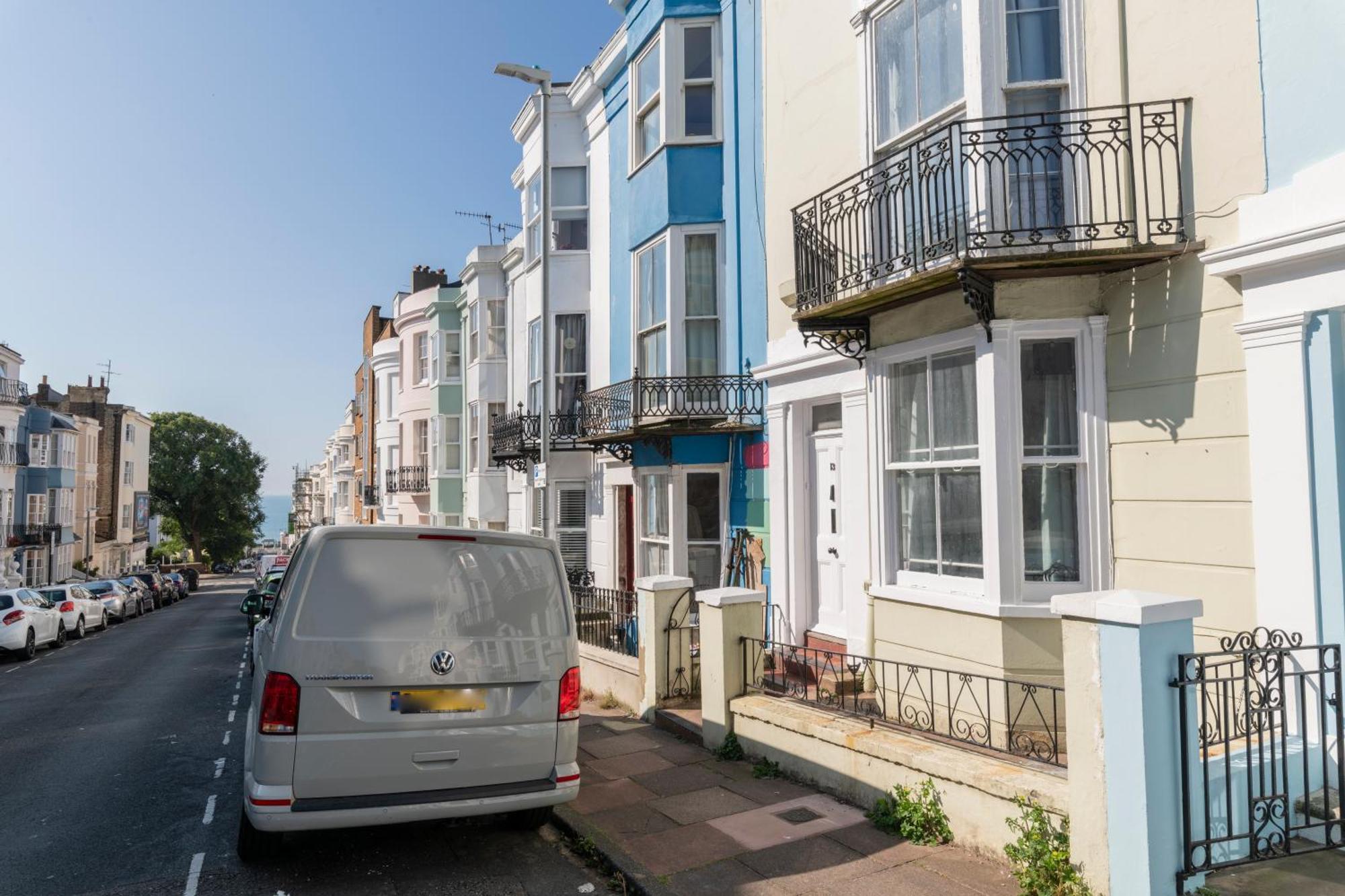 Quality Stay Rooms Brighton Bagian luar foto